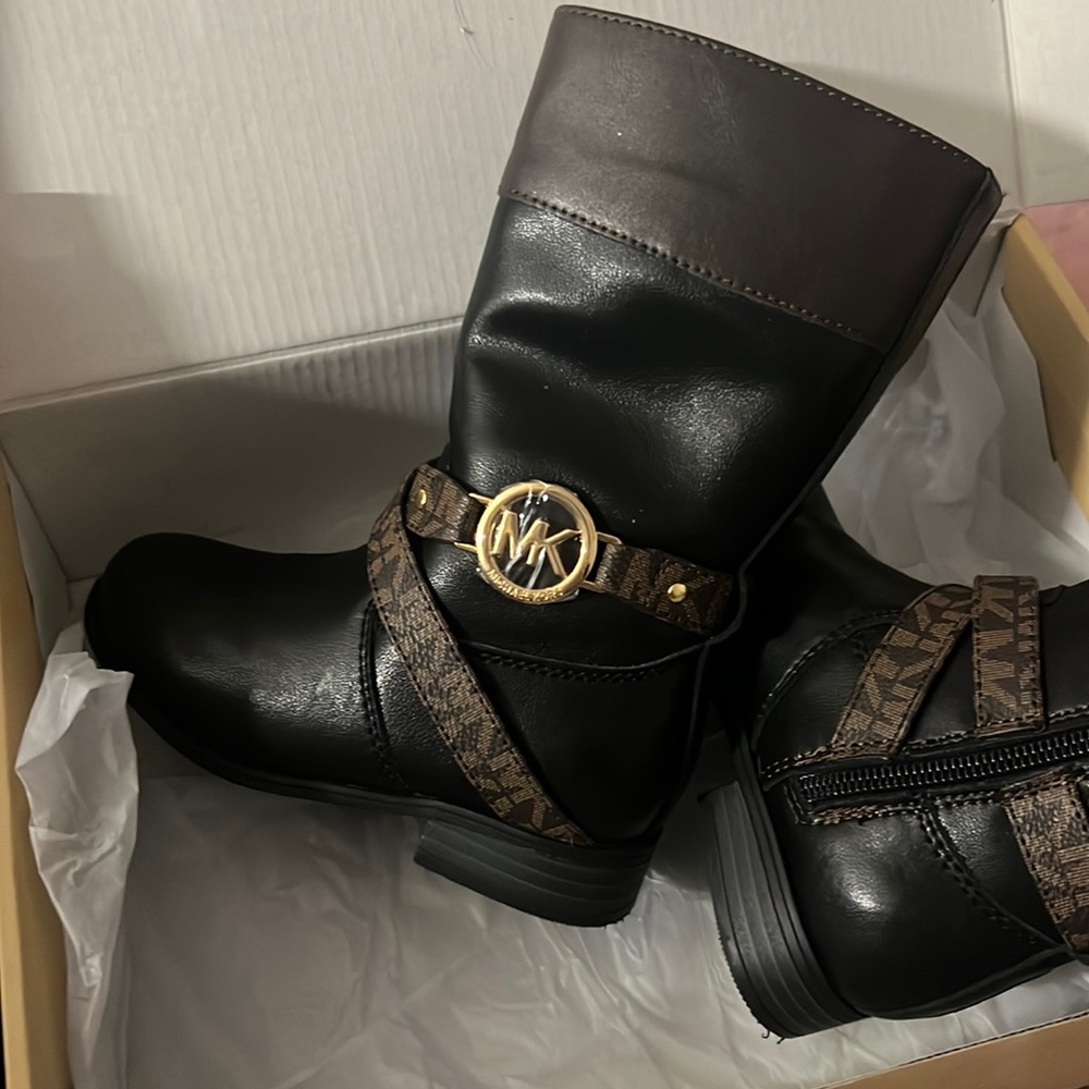 Michael Kors Boots brand new